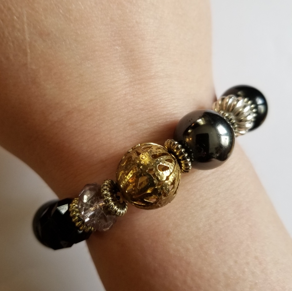 Bead bracelet black clear gold silver Chunky stretchy